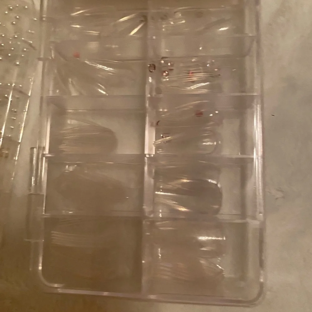 Nail Art Kit with Pink Clipper & fake nails - Picture 2 of 7